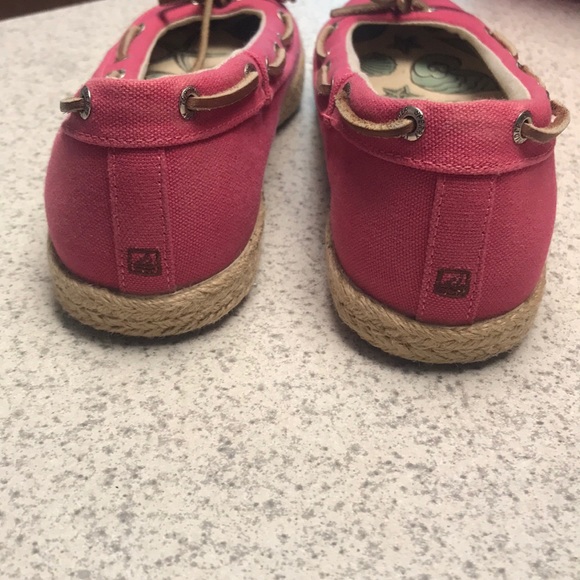Sperry pink canvas slip on shoes size 8.5 - Picture 2 of 4